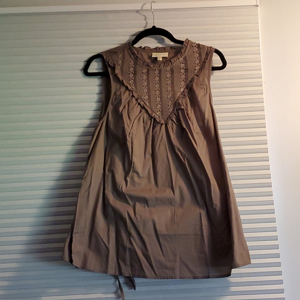 Modcloth sleeveless lace front top 1X